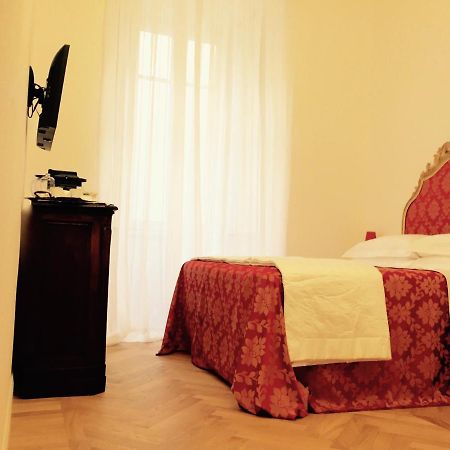 Bed and Breakfast La Belle Coquette Como Exterior foto
